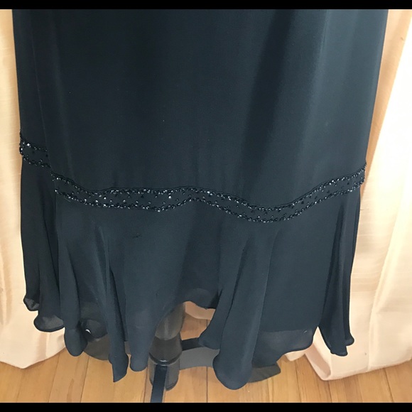 Black cocktail dress with diamanté accent - Picture 2 of 8